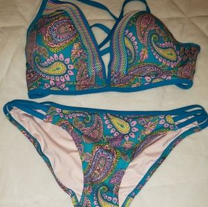 Shade & Shore bikini